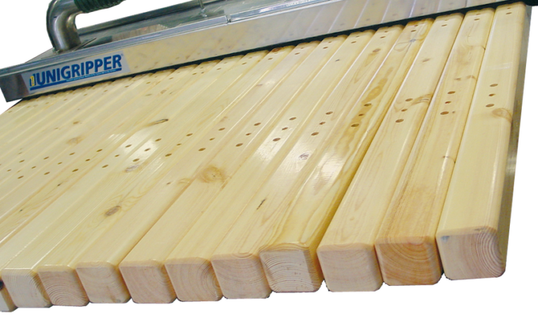 Holz-06-Vakuumgreifer-fuer-Holzbalken-gehobelt-fg-TimberGripper-Flaechengreifer-768x472